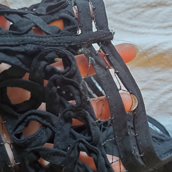 Carrie Allen Flowy Lace Collar Dress - Picture 7 of 8